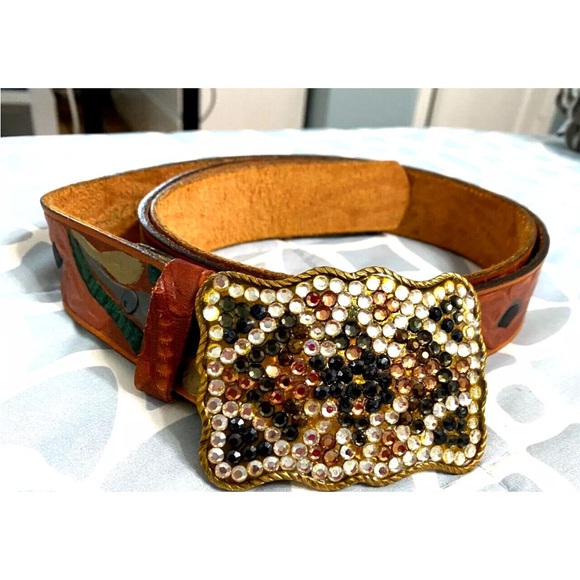 Vintage Womens Signed By Designer  Genuine Cowhide Belt W- German Silver Buckle main image 10